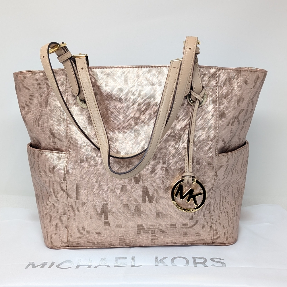 Women's Michael Kors Jet Set Signature Saffiano Leather Rose Gold Tote Handbag